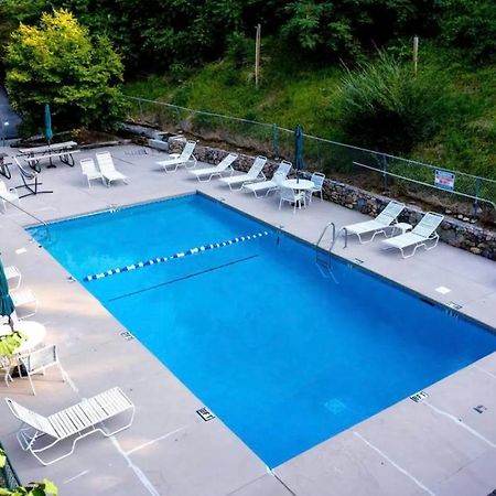 Bearadise Retreat At English Mountain Condo Sevierville Luaran gambar