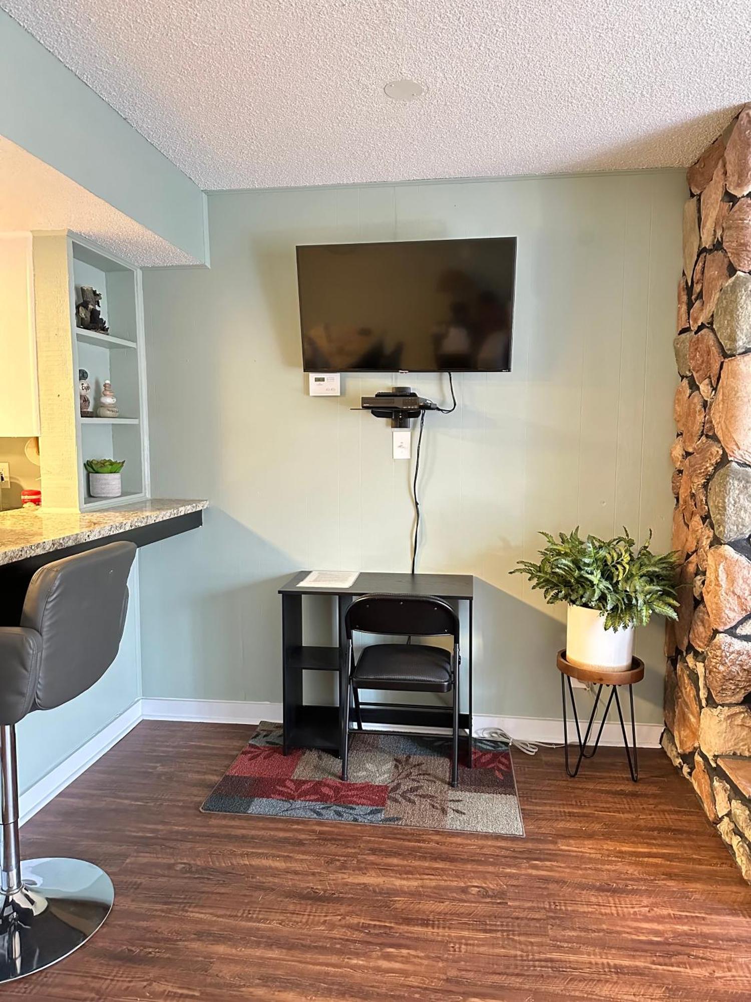 Bearadise Retreat At English Mountain Condo Sevierville Luaran gambar